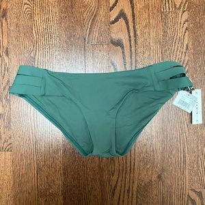 NWT Vitamin A- Bikini bottom